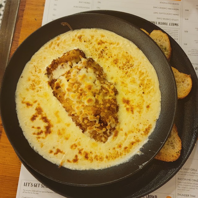 Chicken burger plate on Instagram
